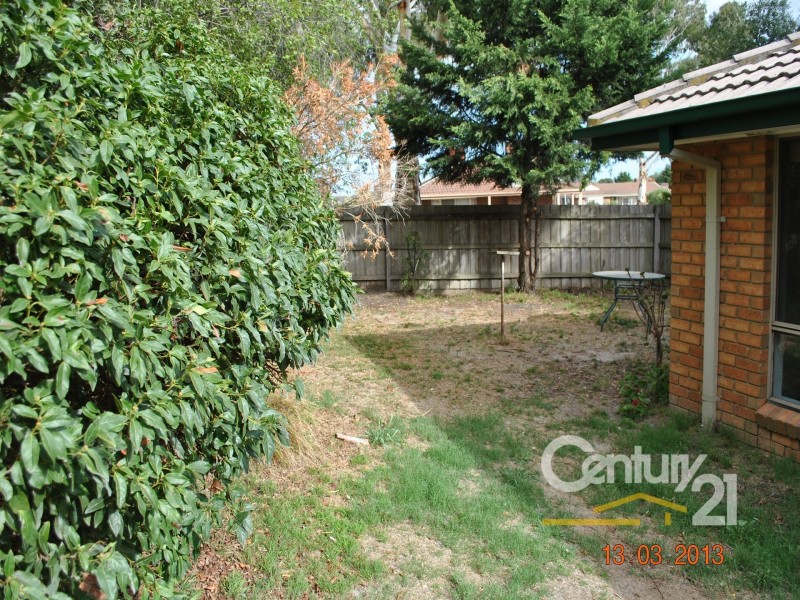 15 Swan Court, Narre Warren South VIC 3805