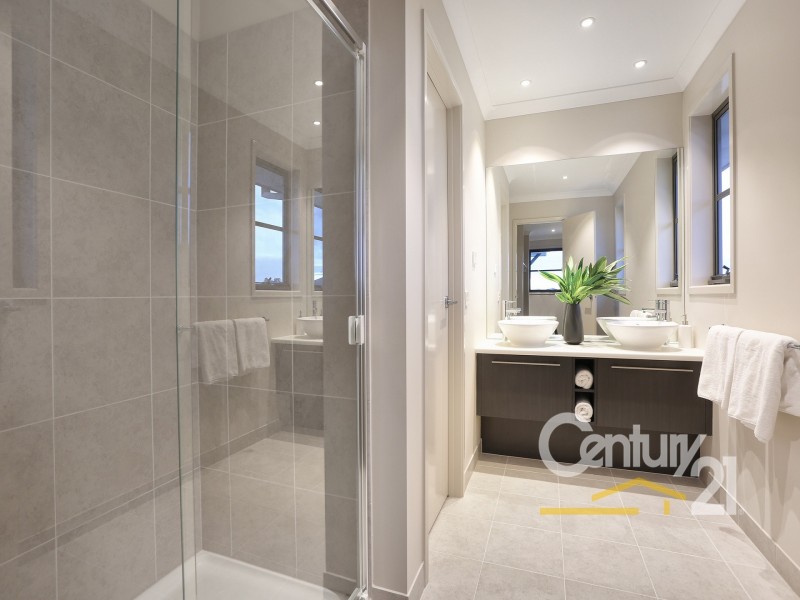 5 Riverstone Boulevard, Clyde North VIC 3978