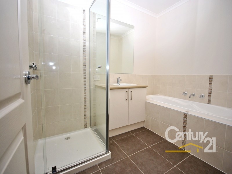 7/1-3 James Street, Pakenham VIC 3810