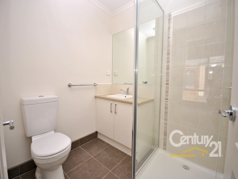 7/1-3 James Street, Pakenham VIC 3810