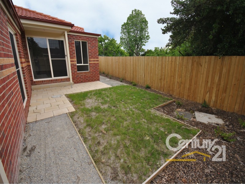 7/1-3 James Street, Pakenham VIC 3810