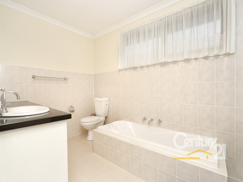 4 Sachiko Place, Berwick VIC 3806