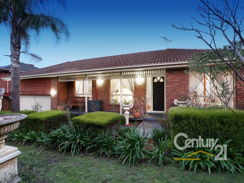 306 James Cook Drive, Endeavour Hills VIC 3802