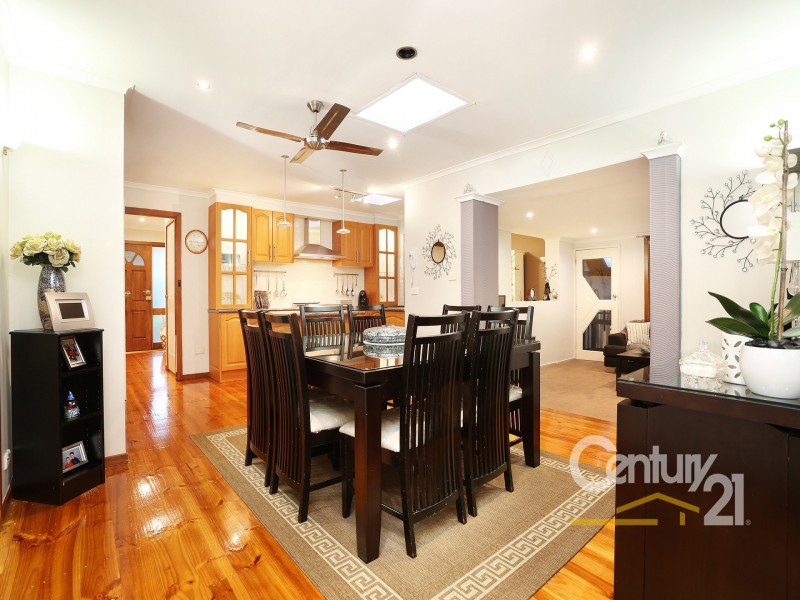 306 James Cook Drive, Endeavour Hills VIC 3802