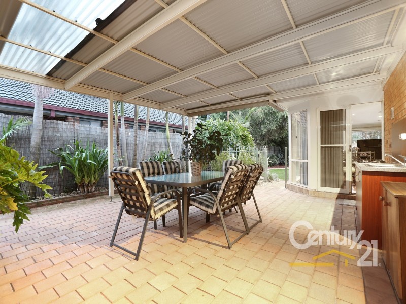 37 Sandalwood Drive, Narre Warren VIC 3805