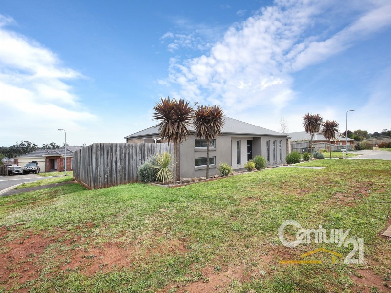 5 Emma Close, Drouin VIC 3818