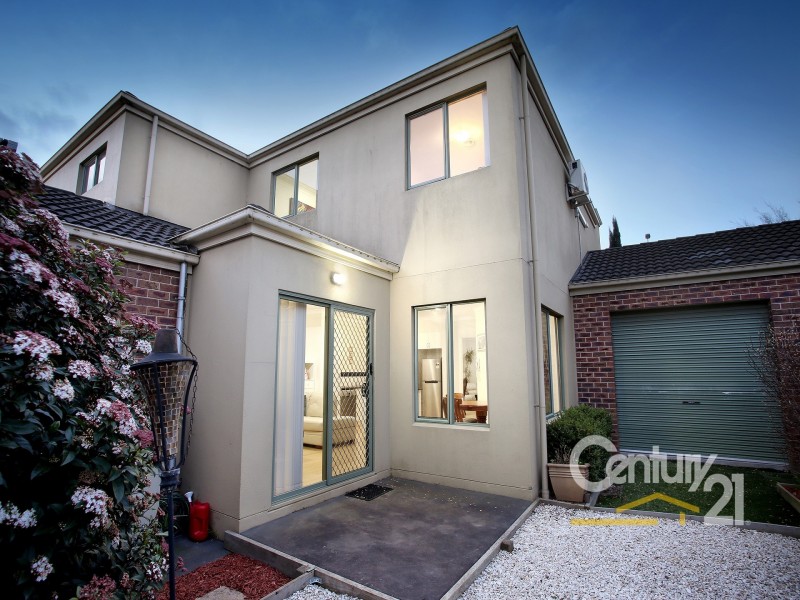 415 Centre Road, Berwick VIC 3806