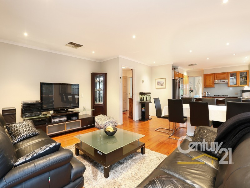 2 Greystoke Court, Berwick VIC 3806