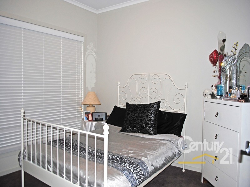 5/7 Roseville Court, Berwick VIC 3806