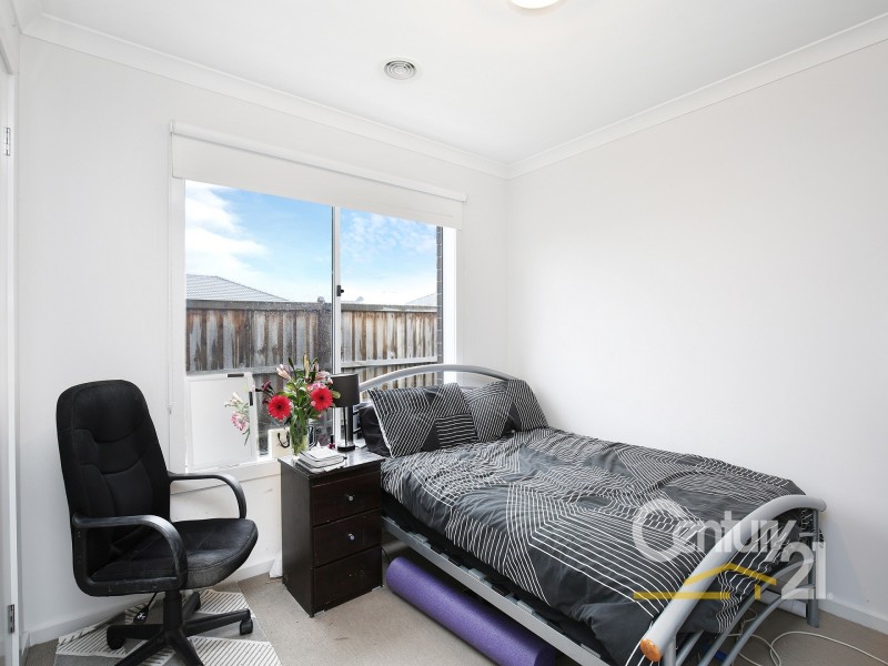 67 Macumba Drive, Clyde North VIC 3978