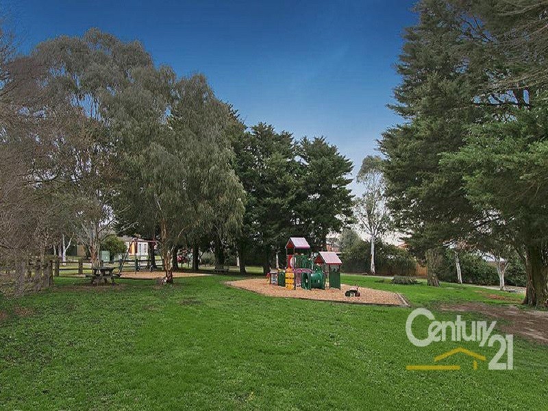 10  Penny Lane, Berwick VIC 3806