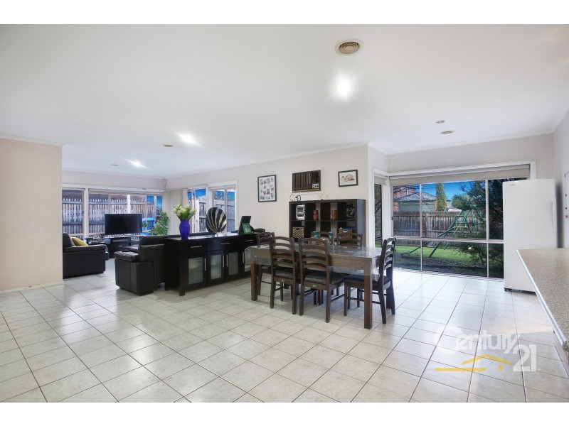 7 Littlecroft Avenue, Narre Warren South VIC 3805