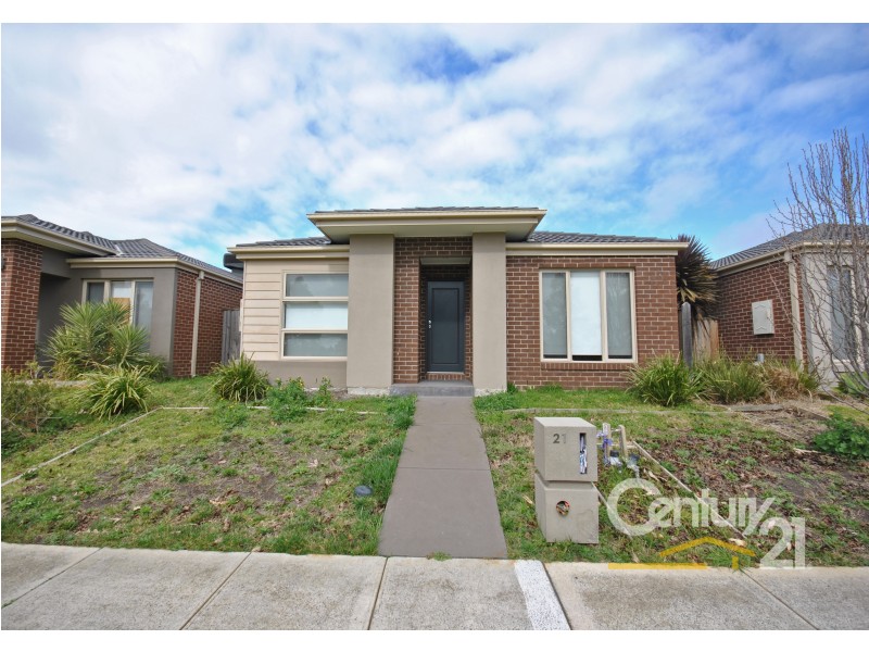 21  Brolin Terrace, Cranbourne North VIC 3977
