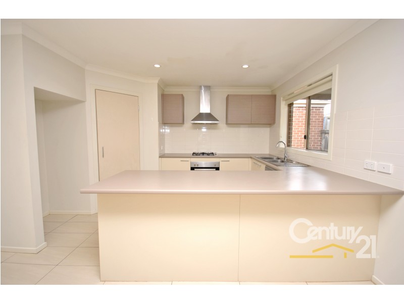 21  Brolin Terrace, Cranbourne North VIC 3977