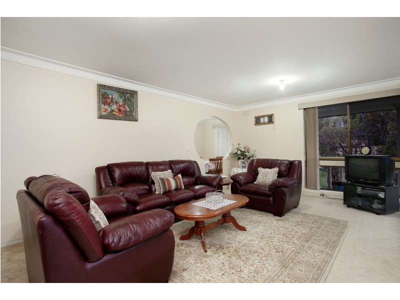 1 Legg Court, Endeavour Hills VIC 3802