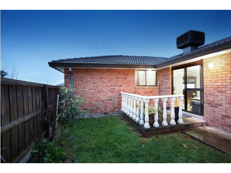 1 Legg Court, Endeavour Hills VIC 3802