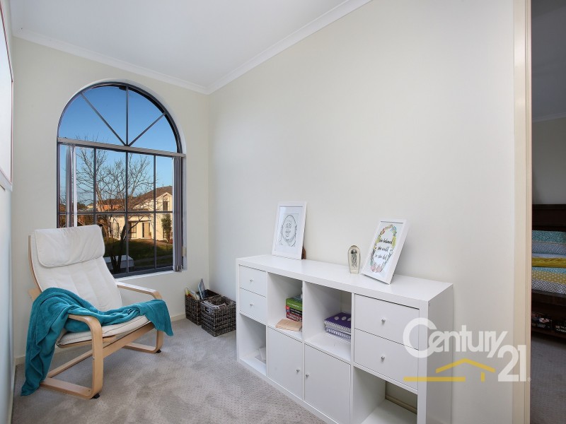 31 Chatswood Drive, Narre Warren South VIC 3805