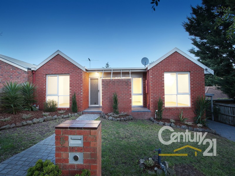 5 Maryn Close, Berwick VIC 3806