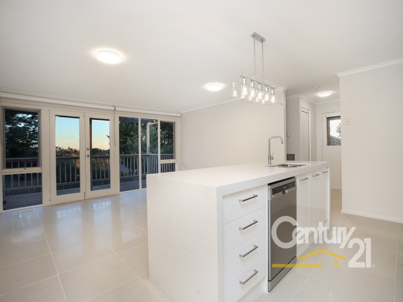 5 Maryn Close, Berwick VIC 3806