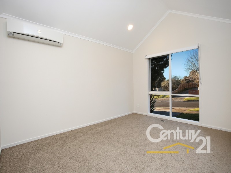 5 Maryn Close, Berwick VIC 3806