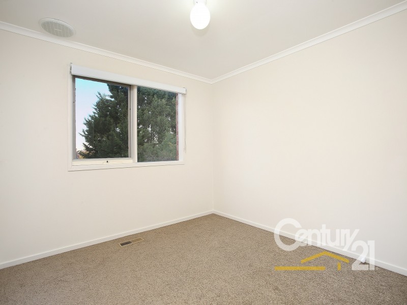 5 Maryn Close, Berwick VIC 3806