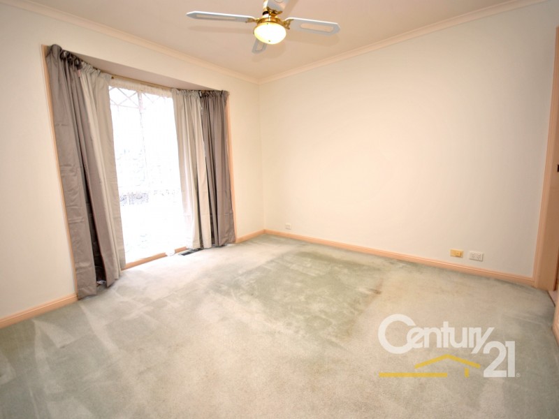 26 Chirnside Drive, Berwick VIC 3806