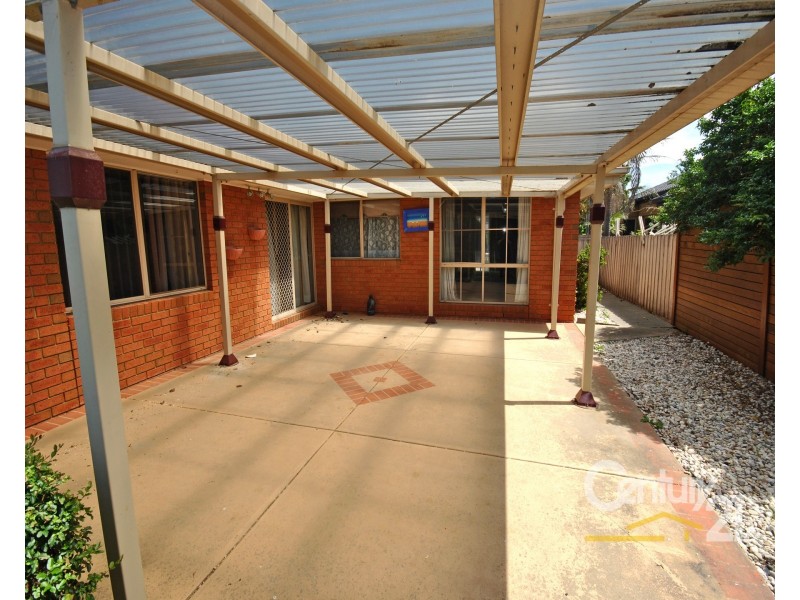 36 Cobblestone Avenue, Narre Warren South VIC 3805