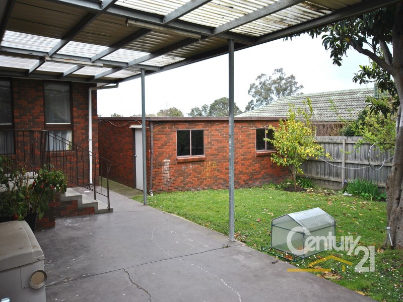 2 Terrell Close, Endeavour Hills VIC 3802