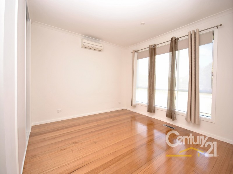 2 Crawley Road, Narre Warren VIC 3805