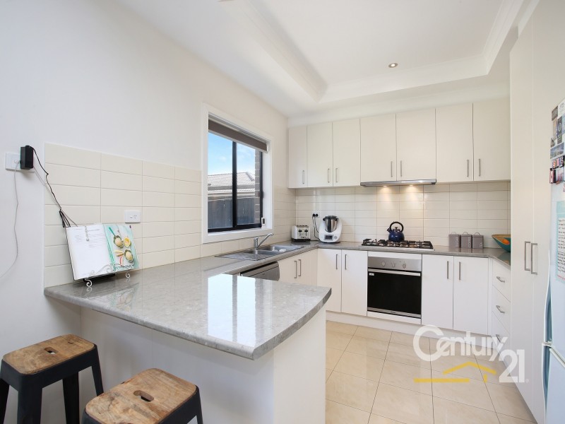 10 Georgetown Way, Officer VIC 3809