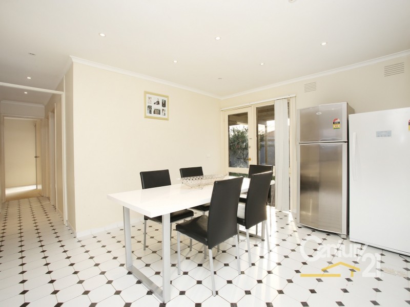 18 Usher Court, Dandenong VIC 3175