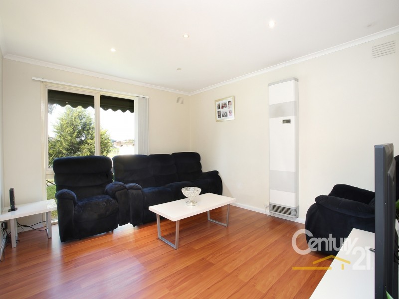 18 Usher Court, Dandenong VIC 3175