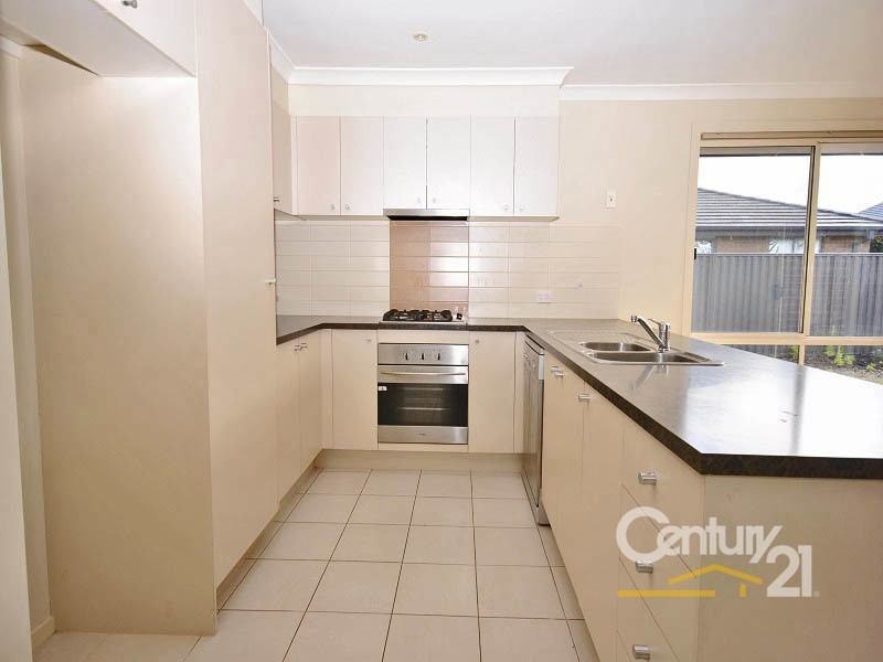 49 Pomegranate Way, Pakenham VIC 3810