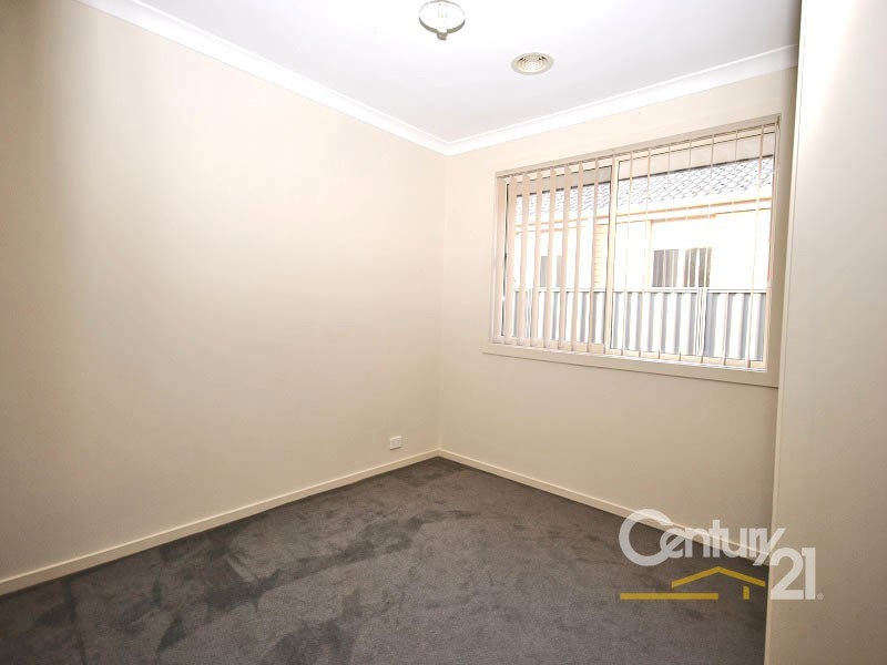 49 Pomegranate Way, Pakenham VIC 3810