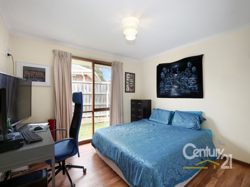 14 Toirram Crescent, Cranbourne VIC 3977