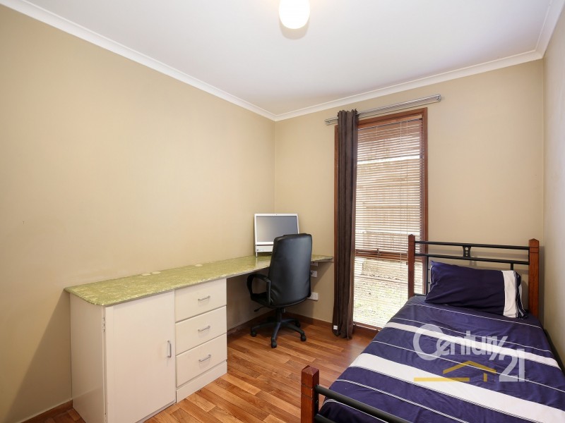 14 Toirram Crescent, Cranbourne VIC 3977