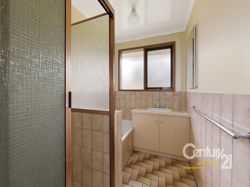 1/14 Wallowa Crescent, Narre Warren VIC 3805