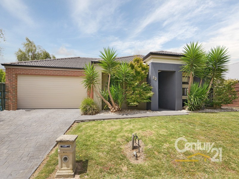 22 Bridgewater Boulevard, Berwick VIC 3806