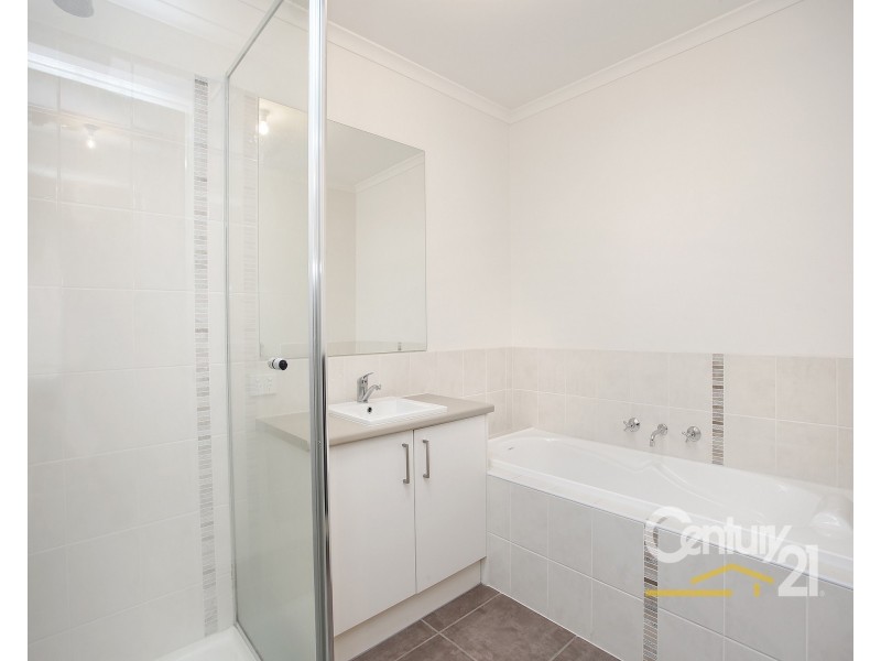 7/1-3 James Street, Pakenham VIC 3810