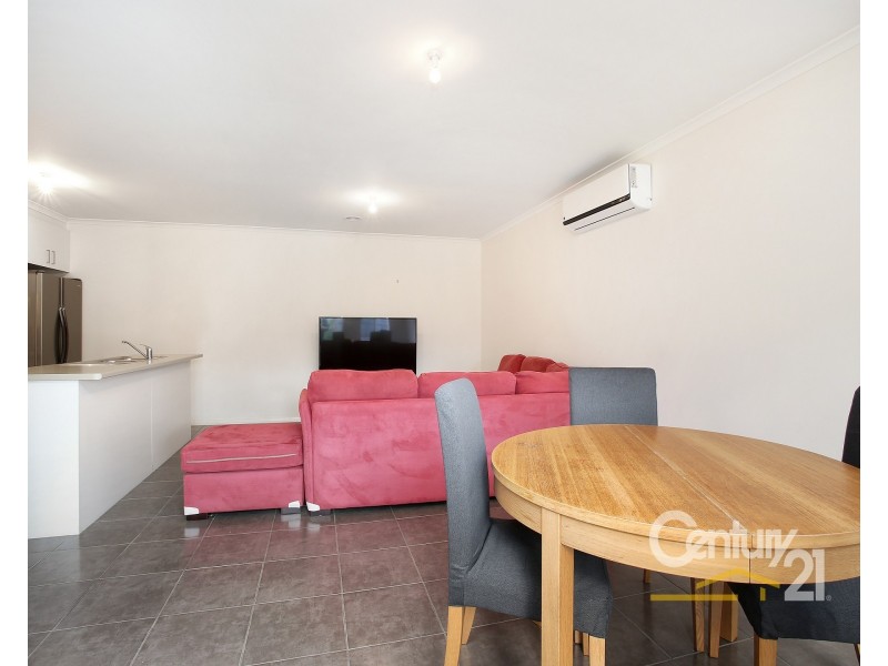 7/1-3 James Street, Pakenham VIC 3810