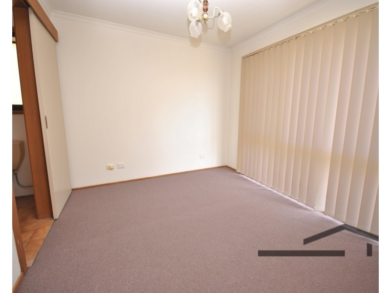 4 County Drive, Berwick VIC 3806