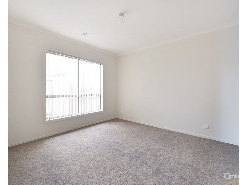 3/63  Soldiers Road, Berwick VIC 3806