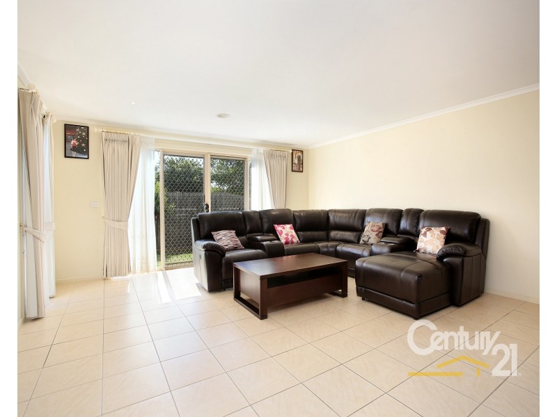 83 Golden Grove Drive, Narre Warren South VIC 3805