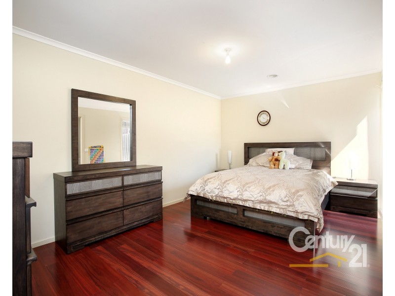 83 Golden Grove Drive, Narre Warren South VIC 3805