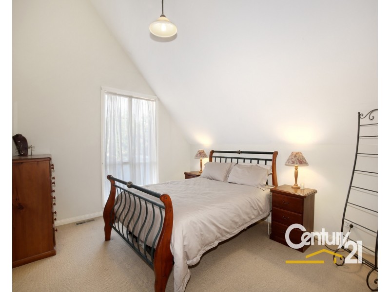 2 Ardblair Terrace, Narre Warren South VIC 3805