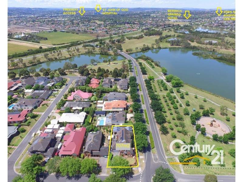 2 Ardblair Terrace, Narre Warren South VIC 3805