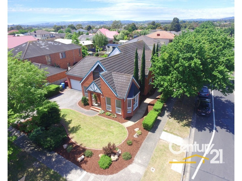 2 Ardblair Terrace, Narre Warren South VIC 3805