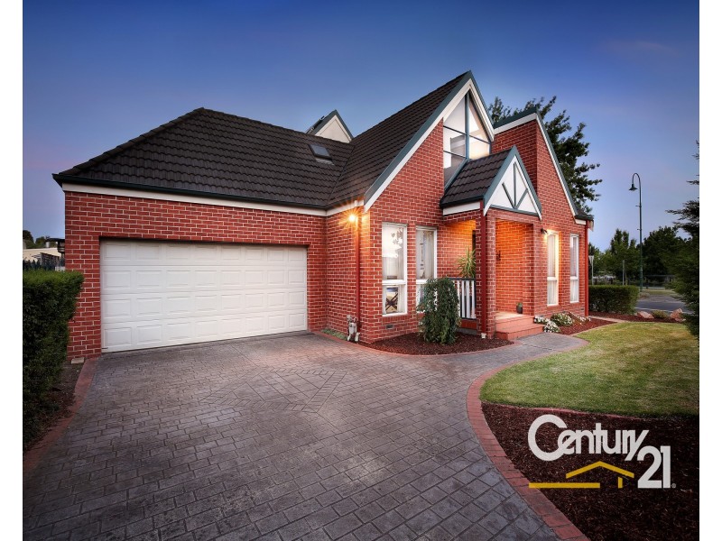 2 Ardblair Terrace, Narre Warren South VIC 3805