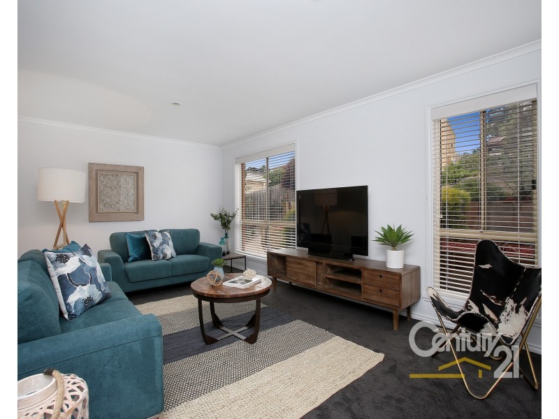 33 Milfull Court, Narre Warren North VIC 3804