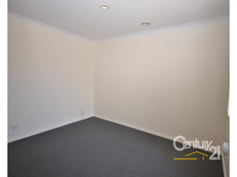 6/133 Bemersyde Drive, Berwick VIC 3806